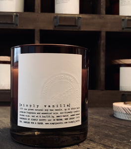 {Simply Vanilla} Signature Candle