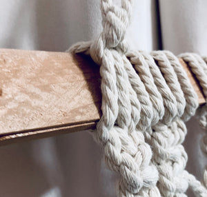 Handmade Cotton Macramé Wall Hanging (Ecru)