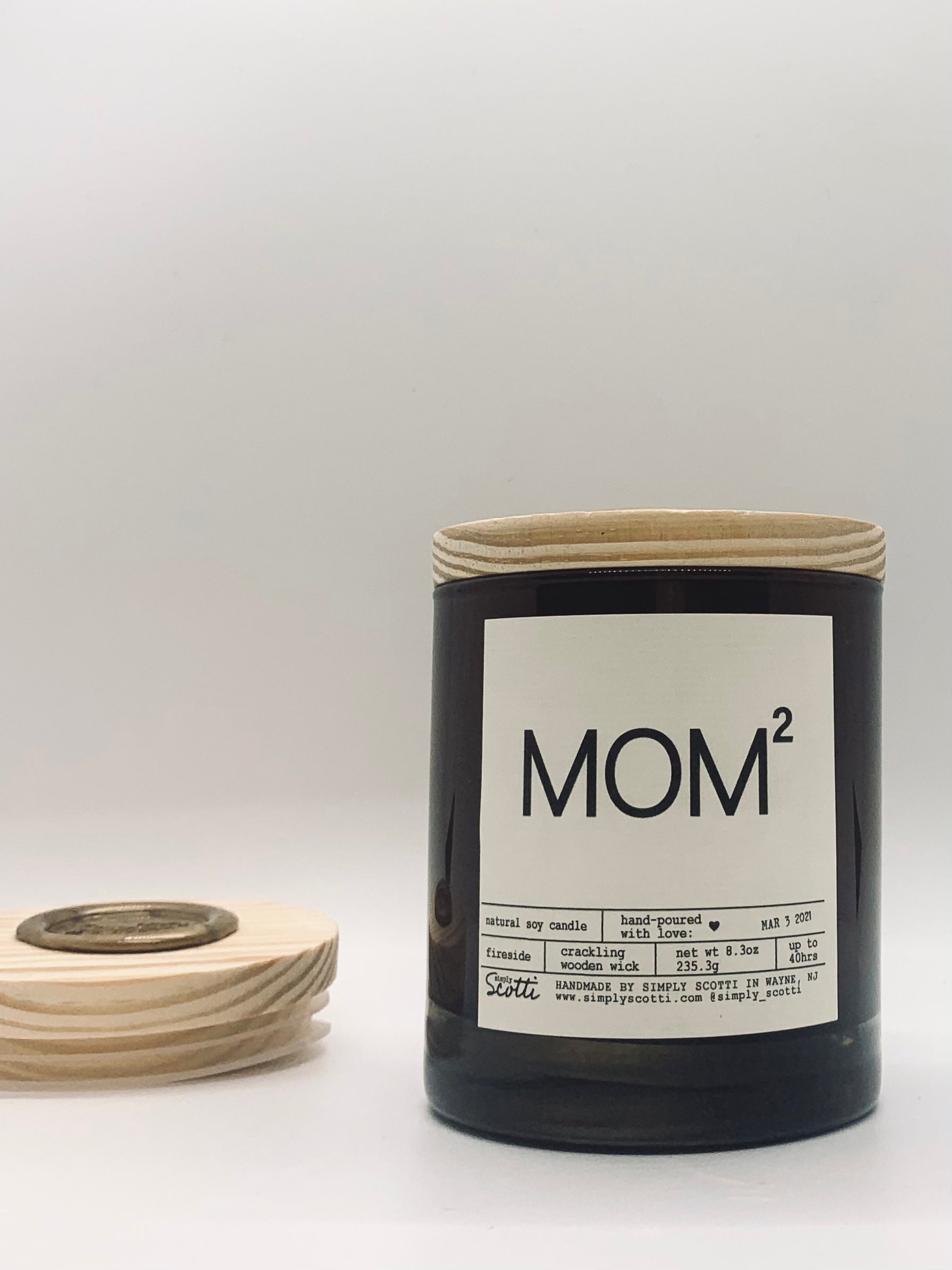 MOM SQUARED Candle